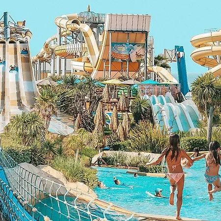 Luksustelt Luxe Amerikaanse Camper Lévignacq